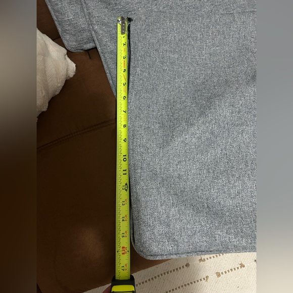 Abstract Patterned Throw Pillows - Picture 5 of 8